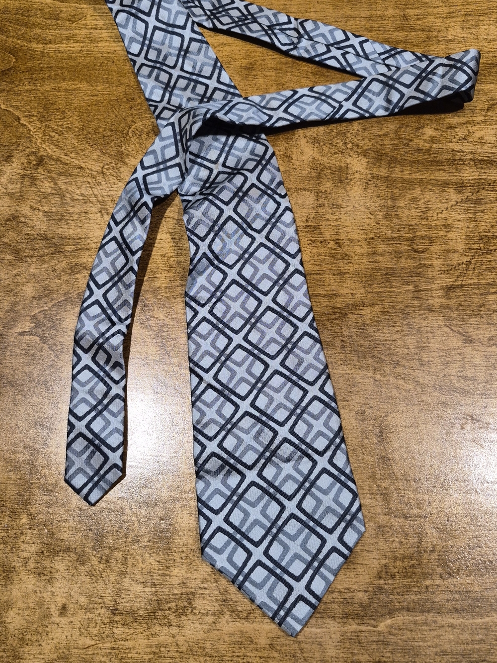 Banana Republic Light Gray & Blue Geometric 100% Silk Tie